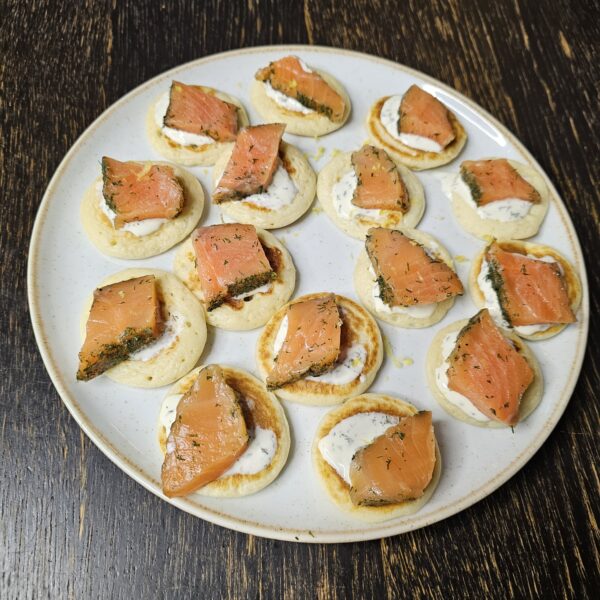 gravlax blinis